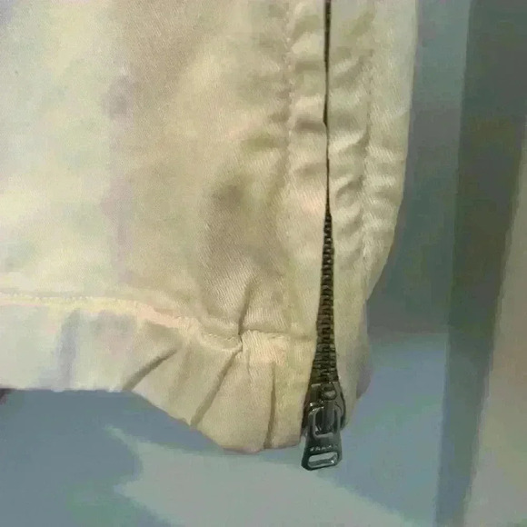 FRAME Banded Bottom Moto Pants Off White Cropped Relaxed Denim Size 33 NWT - Picture 15 of 15